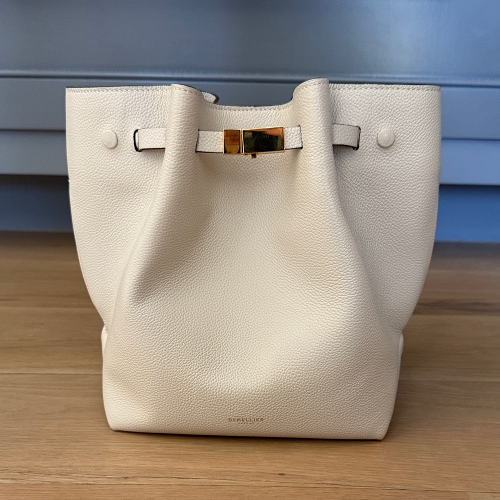 DeMellier Leather New York Leather Bucket Bag with Canvas Strap EUC